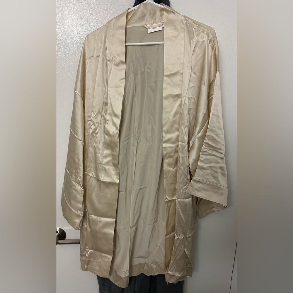 Cozy Earth Silk Robe!